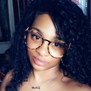 Meet your Posher, Gabrielle